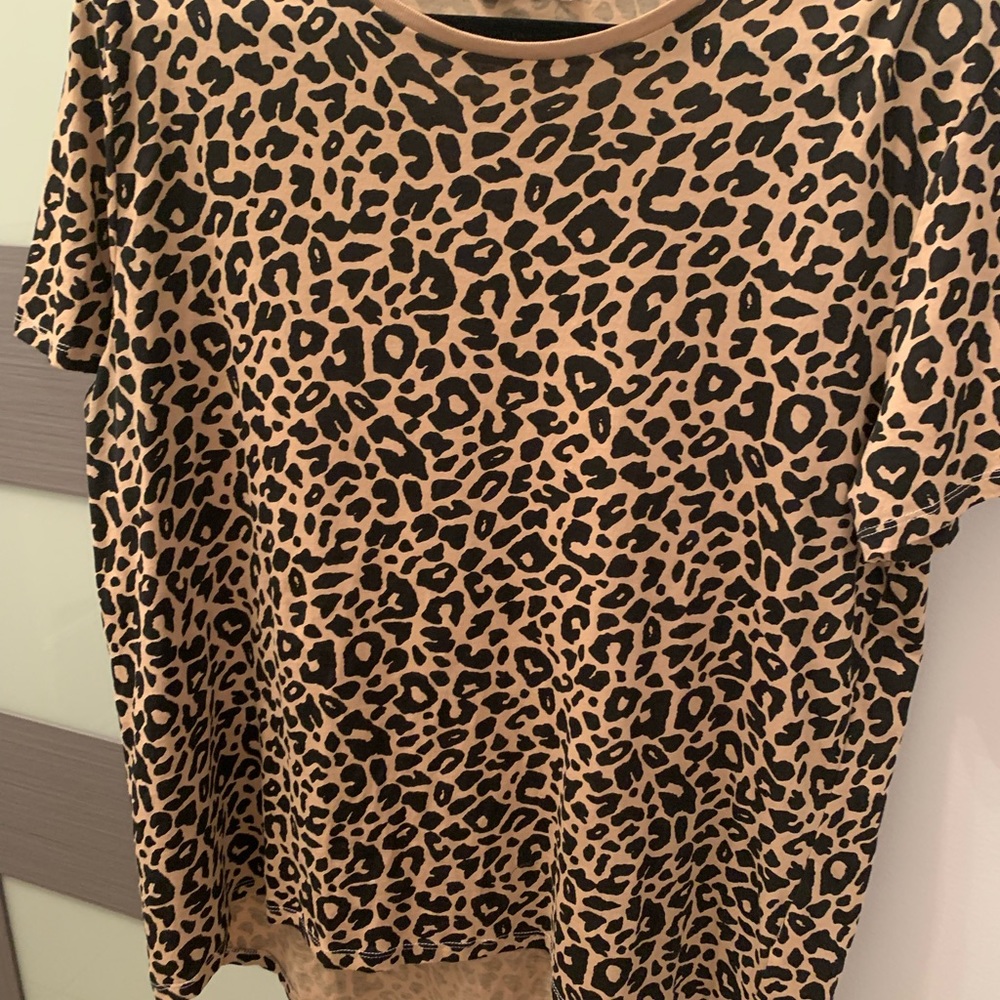 Zara T-shirt for women